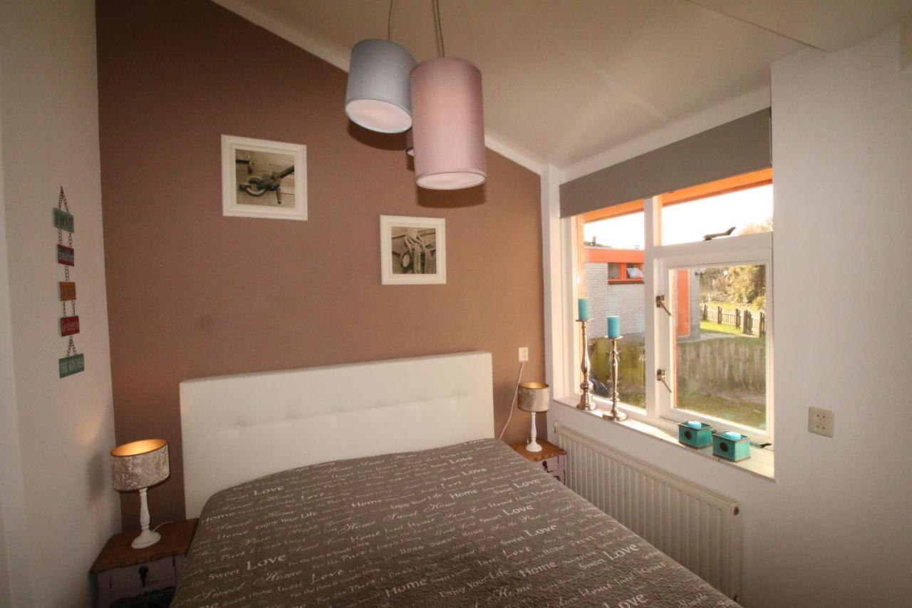 Ferienhaus Am Meer Mit Kamin & Sauna - Seestern 251 ユリアーナドルプ エクステリア 写真